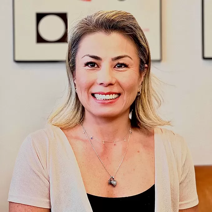 Carolina Oshiro - Psicóloga Clínica e Esportiva - CAROLINA OSHIRO